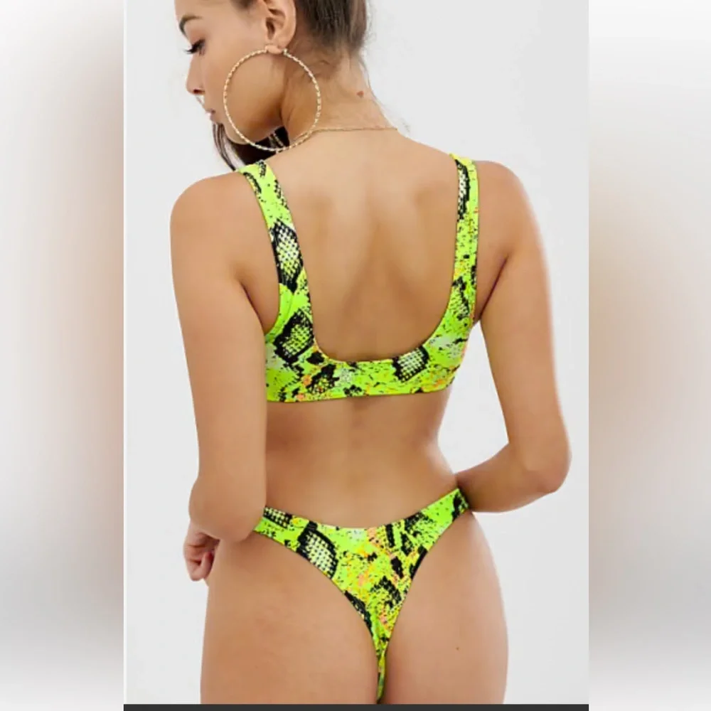 ASOS Neon bikini set - Picture 10 of 17